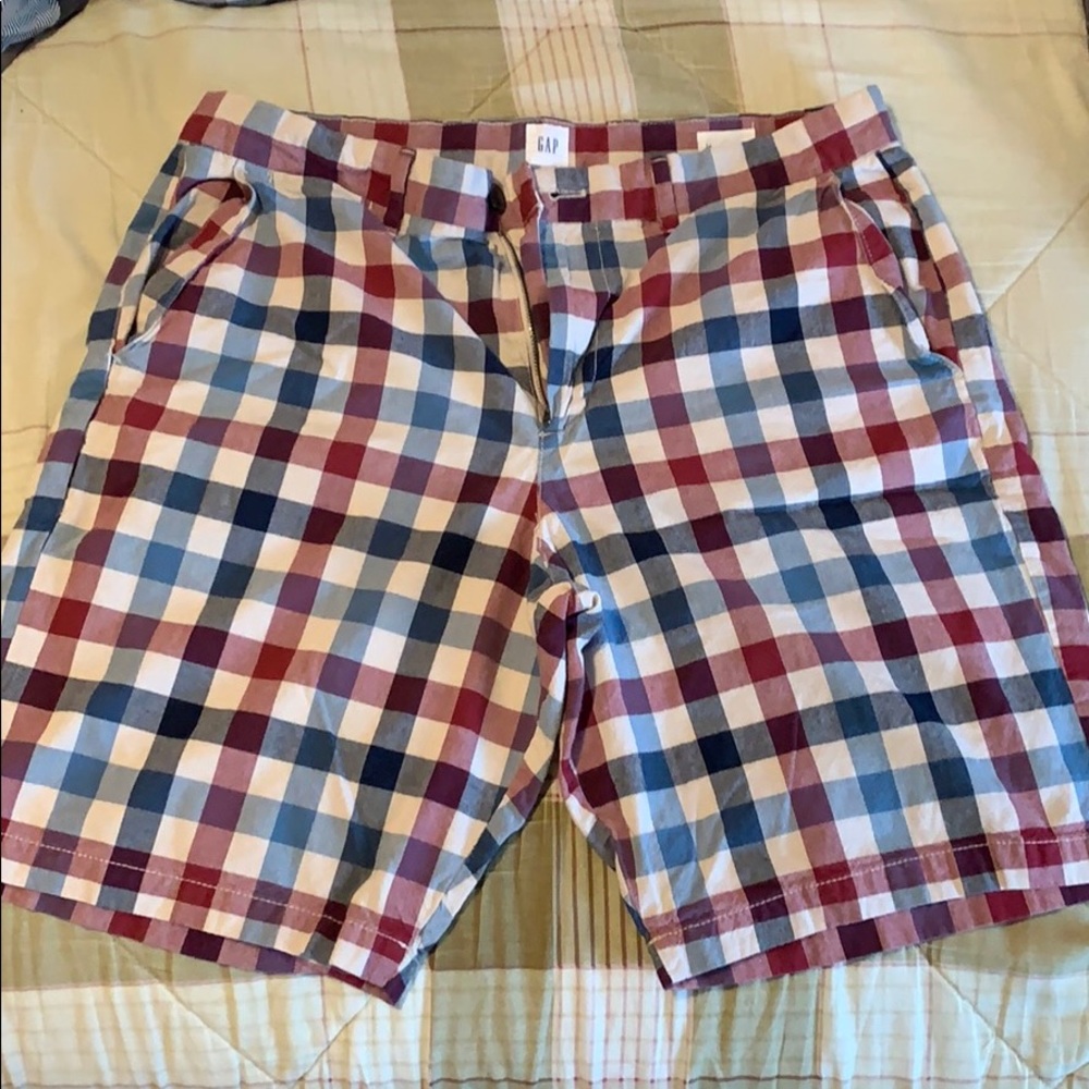 34’ Waist Red White and Blue GAP Plaid Shorts